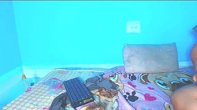 xxxsarahot250316 webkamerás műsora