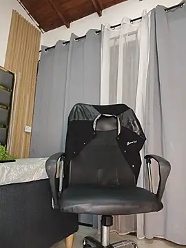 โชว์เว็บแคมของ Oliver_bigblack_cock