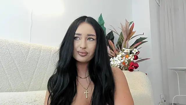 EmeraldKatt's Webcam Show