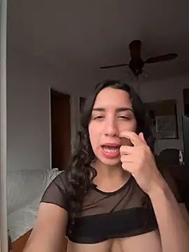 Souphicherry Chat XXX in diretta