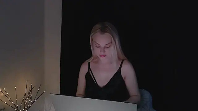 Lia_noo_regrets 现场XXX聊天