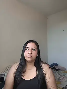 Chat XXX ao vivo de LorenMishelle