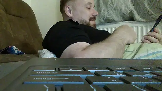 XXX chat uživo modela FROL83
