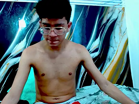 Онлайн чат XXX LAYAN_FEMBOY