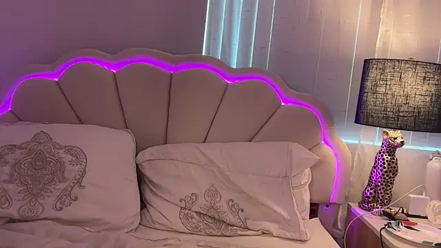 rileysmitheree live XXX chat