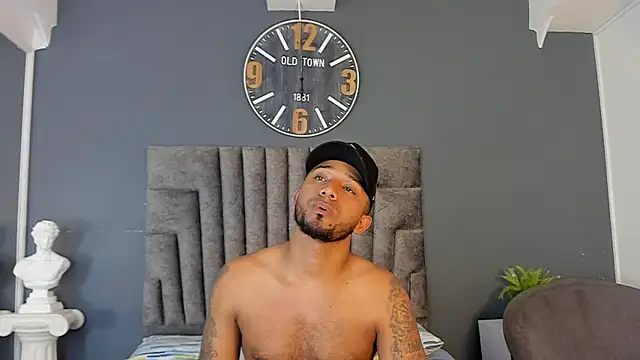 Czat XXX na żywo – Robin_Rief