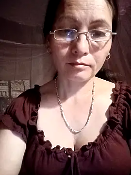 Chat XXX Live Cucci07