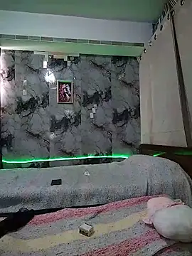 Chat XXX ao vivo de SaharQamar