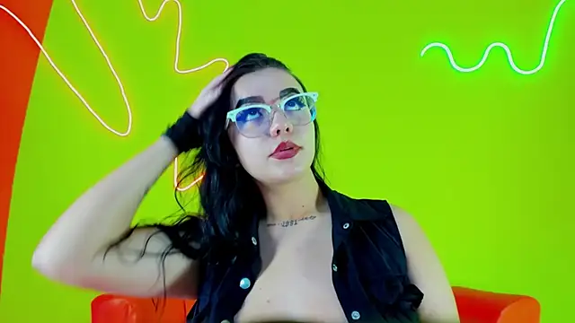 Ema_Isabella Chat XXX live