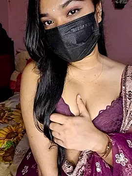 ariya-03 Webcam-Show