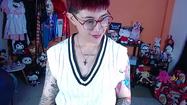 MissMiia2's Live XXX Chat
