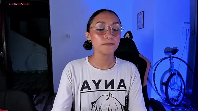 Czat XXX na żywo – adrena_10