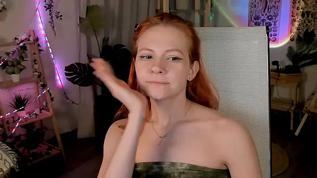 LisaAris' Live XXX Chat