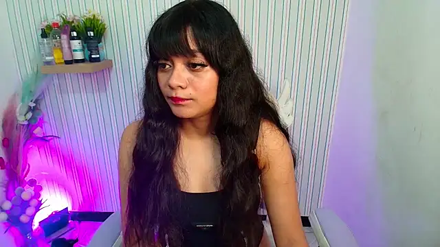 دردشة kataleya__18 الجنسية المباشرة