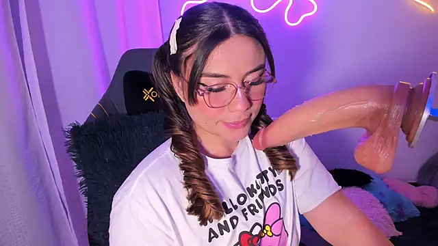 CassieBigass_ Live XXX Chat
