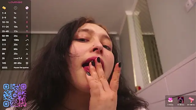 HannaHayles' Live XXX Chat