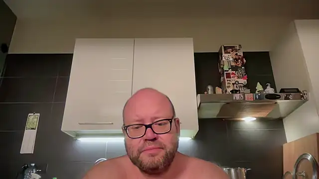 theitalianbear's Webcam Show