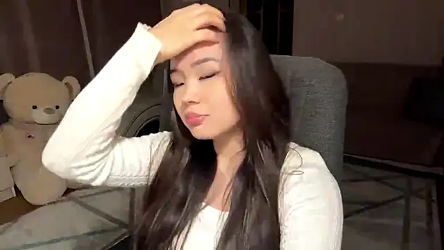 SupremeDividend's Live XXX Chat