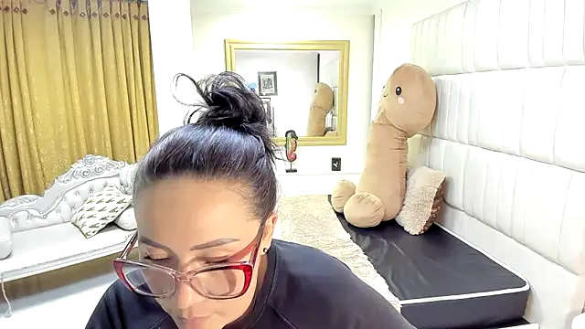 gaby_trent live XXX chat