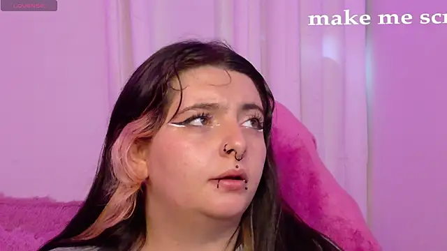دردشة Sachi_Meow الجنسية المباشرة