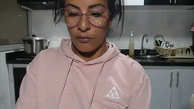 Chat XXX en directo de kateleyagrey