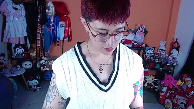 MissMiia2 Live XXX-Chat