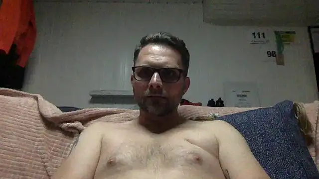 Perry_devot's Live Chat Room