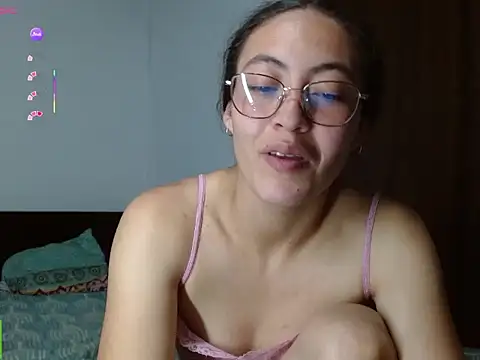 Amitlu_'s Live XXX Chat