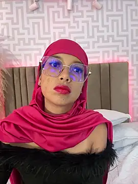 naishaa_'s Live XXX Chat