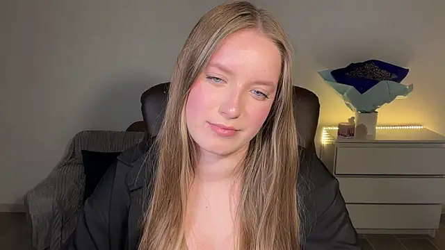 EvaMaddison live XXX chat
