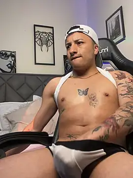 Dereck_Klainn Live XXX chat