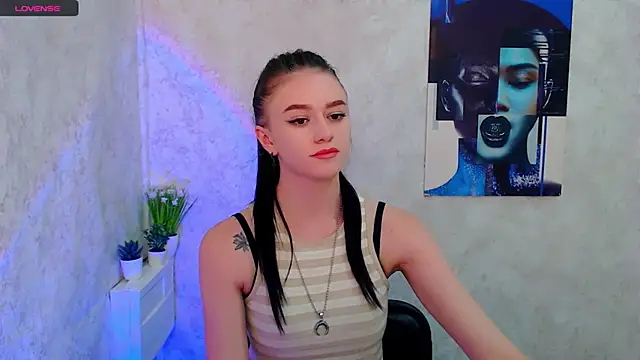 Show modela AprillXoxo na web-kameri