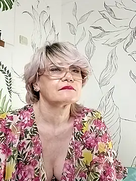Chat XXX en directo de Catty_Lady