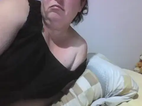 JuicyBellaaa Webcam Show