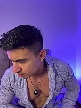 Show modela Chris_Clarck na web-kameri
