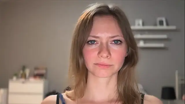 MillieShown Live XXX chat