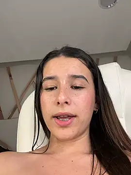 Chat XXX ao vivo de Elaarajim