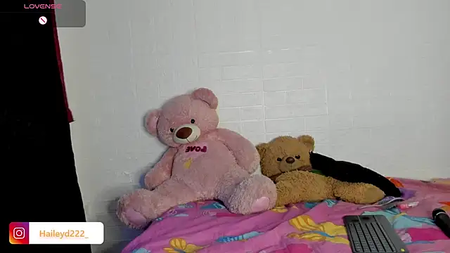 HaileyDuke Chat XXX in diretta