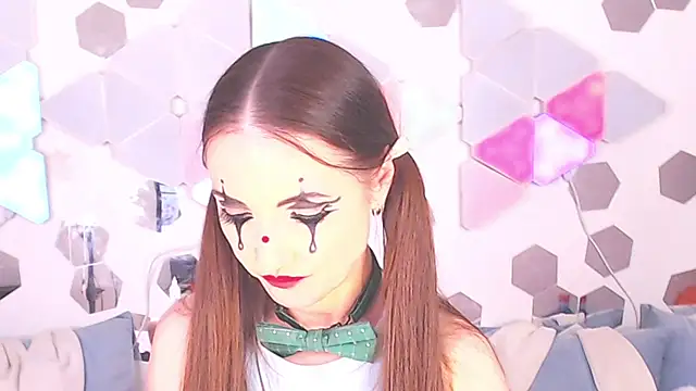 Онлайн чат XXX LexiKiss