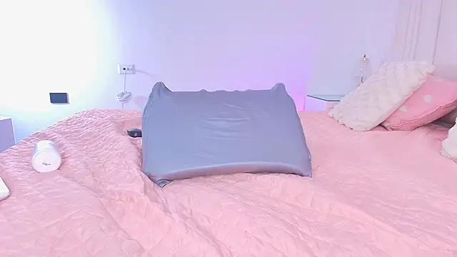 Онлайн чат XXX alanarose18