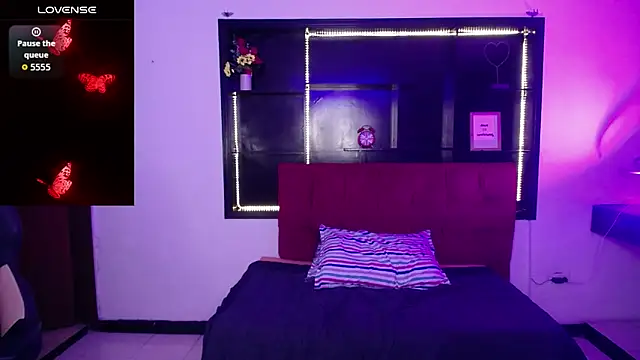 Chat +18 de _ceeleste_cute_ ao vivo