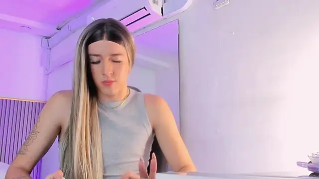 ashvalentine_ Webcam-Show