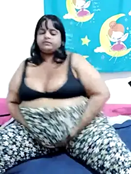 SusanaEshwar Chat XXX in diretta