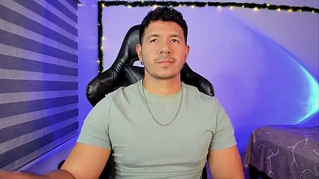 ransoj live XXX chat