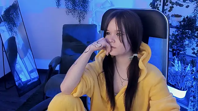 Elainebeness' Live XXX Chat