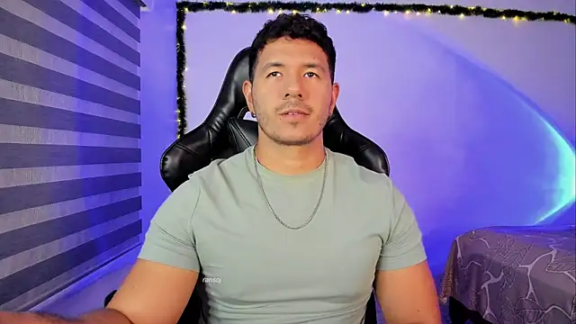 ransoj's Live XXX Chat