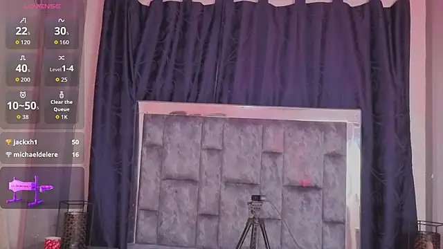 Chat XXX en directo de LeoMonnroe