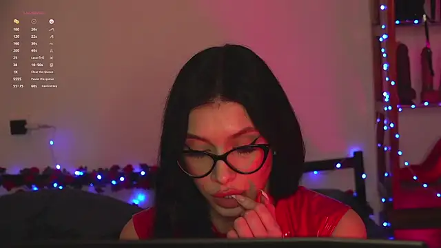XXX chat uživo modela Olivia_Faye