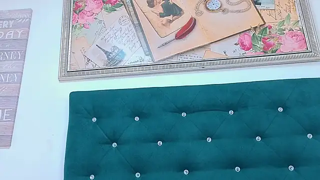 meganrousx's Live XXX Chat