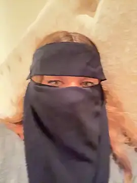 Divas_Arab_girlsn Webbikameraesitys